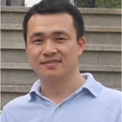 　　劉名卓  　　華東師范大學(xué)開(kāi)放教育學(xué)院國際合作教育中心主任，全國信息技術(shù)標準化委員會(huì )教育技術(shù)分技術(shù)委員會(huì )專(zhuān)家委員。